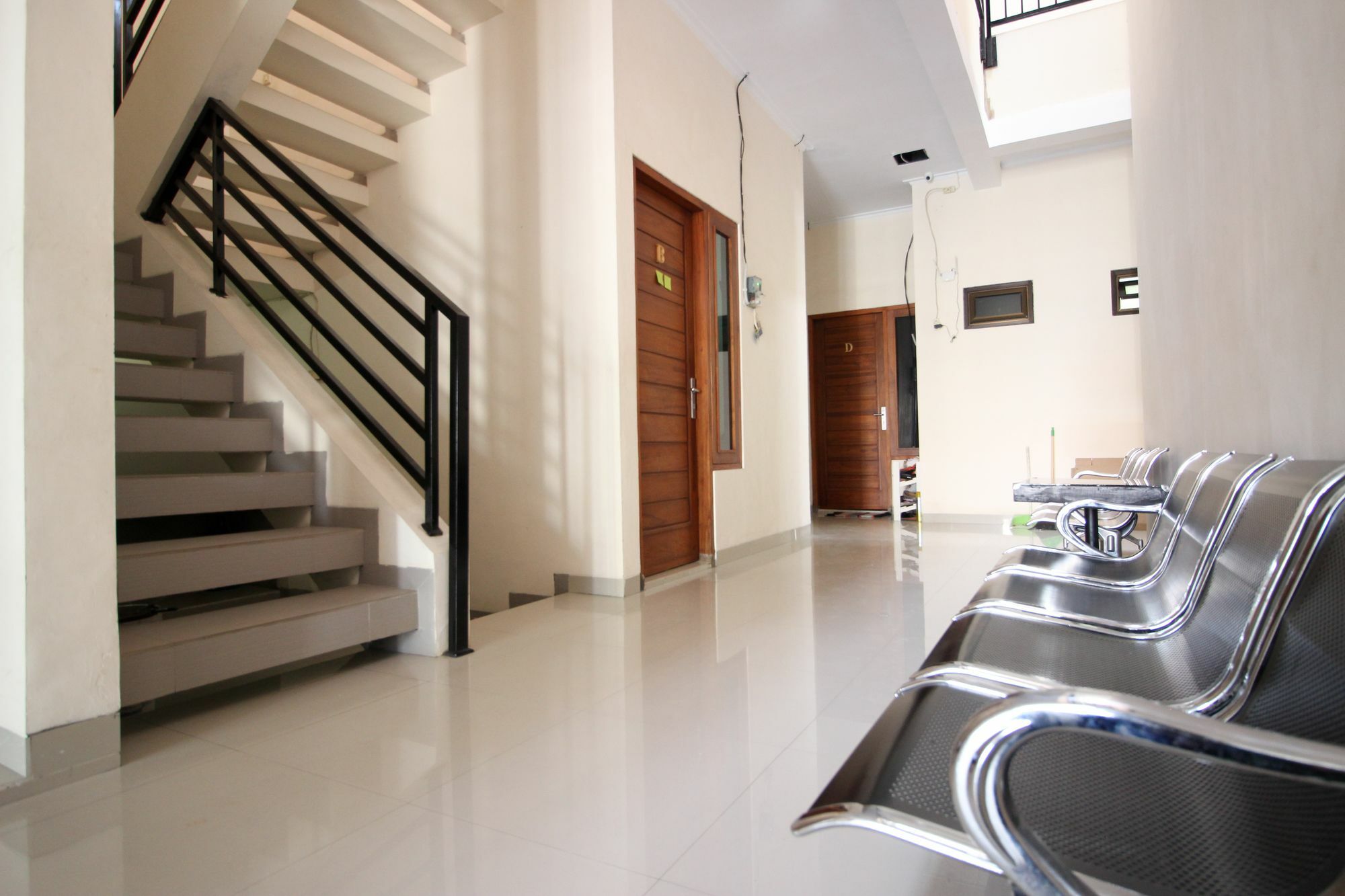 Reddoorz Plus Near Stie Ykpn 2 Maguwo Экстерьер фото
